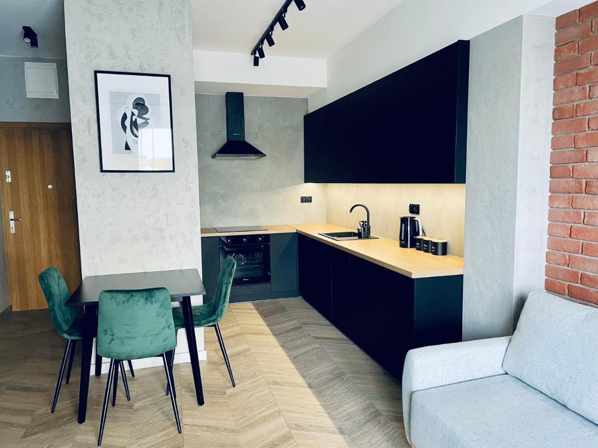 Apartament Roza 1 Zator - 2 Km Od Energylandii Extérieur photo